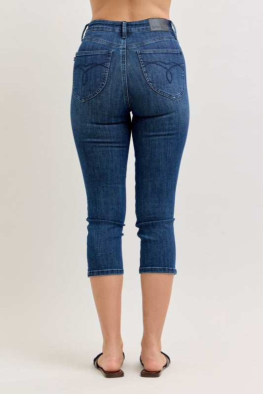 Judy Blue Dark Capri