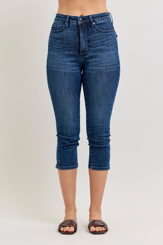 Judy Blue Dark Capri