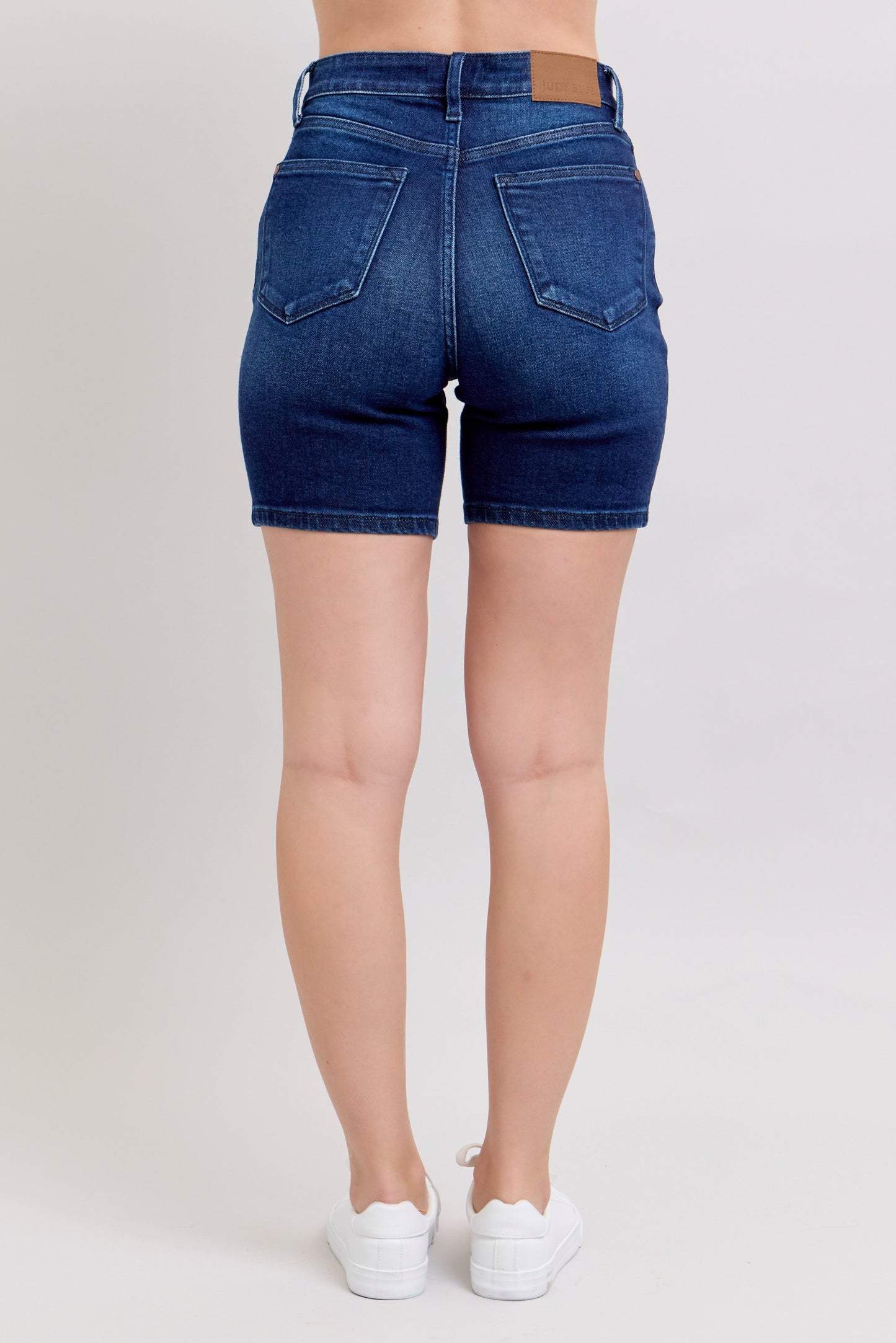 Judy Blue V Bermuda Shorts